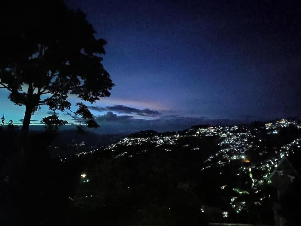 Darjeeling Bnb エクステリア 写真